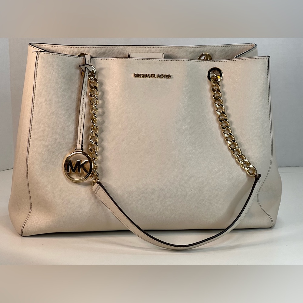 Michael Kors Teagan Pebbled Leather Shoulder Bag, Ivory